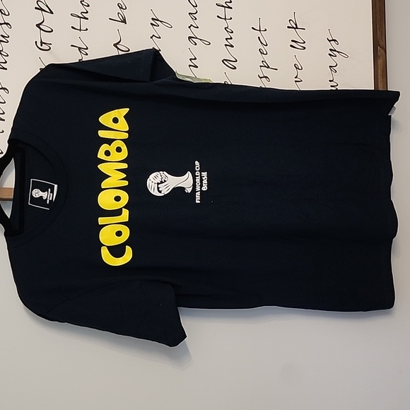 Fifa World Cup 2014 Colombia Tee - Picture 1 of 6